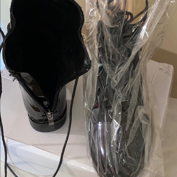 ANKLE BOOT - Picture 3 of 5